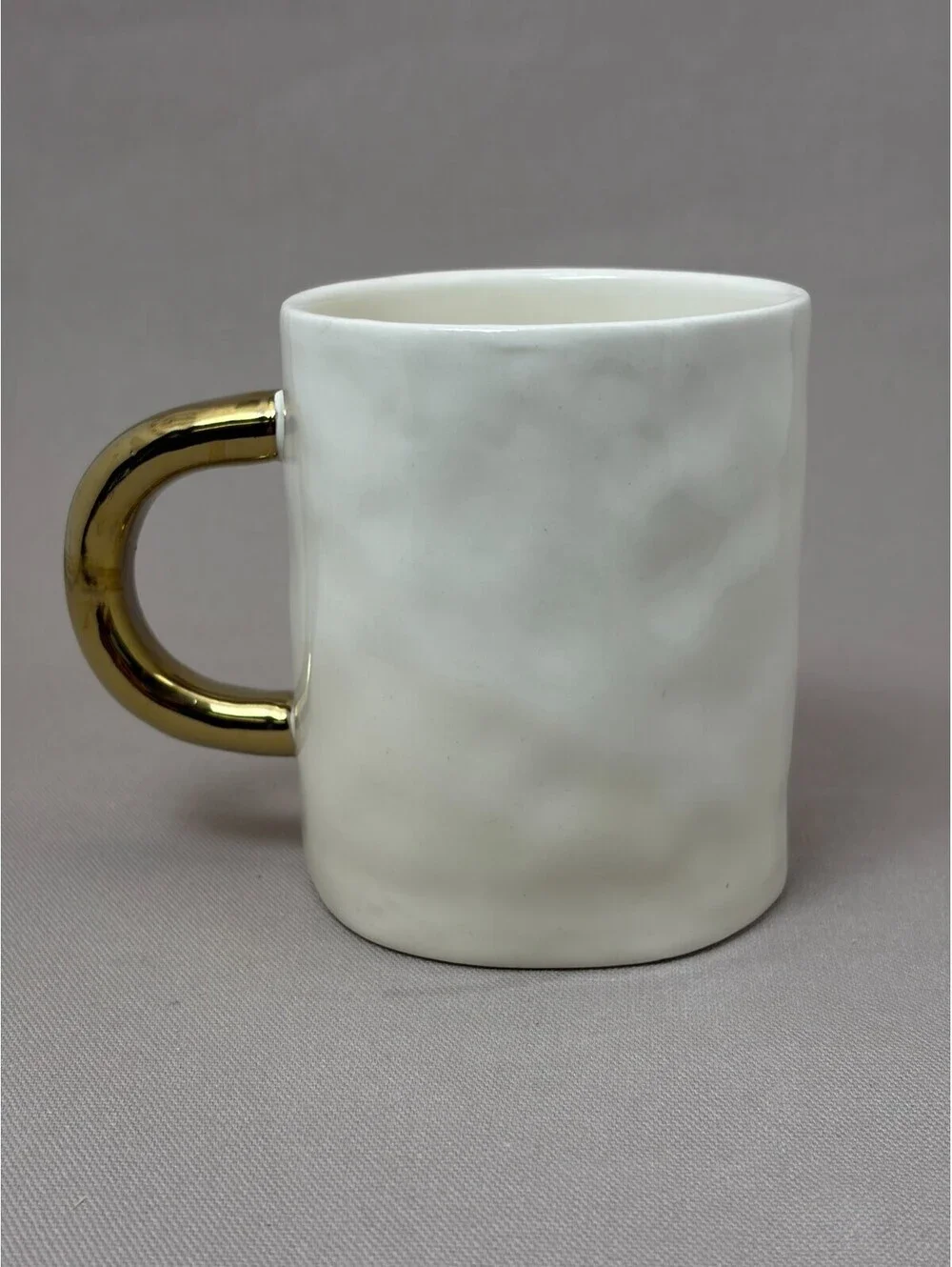 Booville Magenta Angela Staehling 3 French Hens Mug Gold Handle Christmas 14 oz